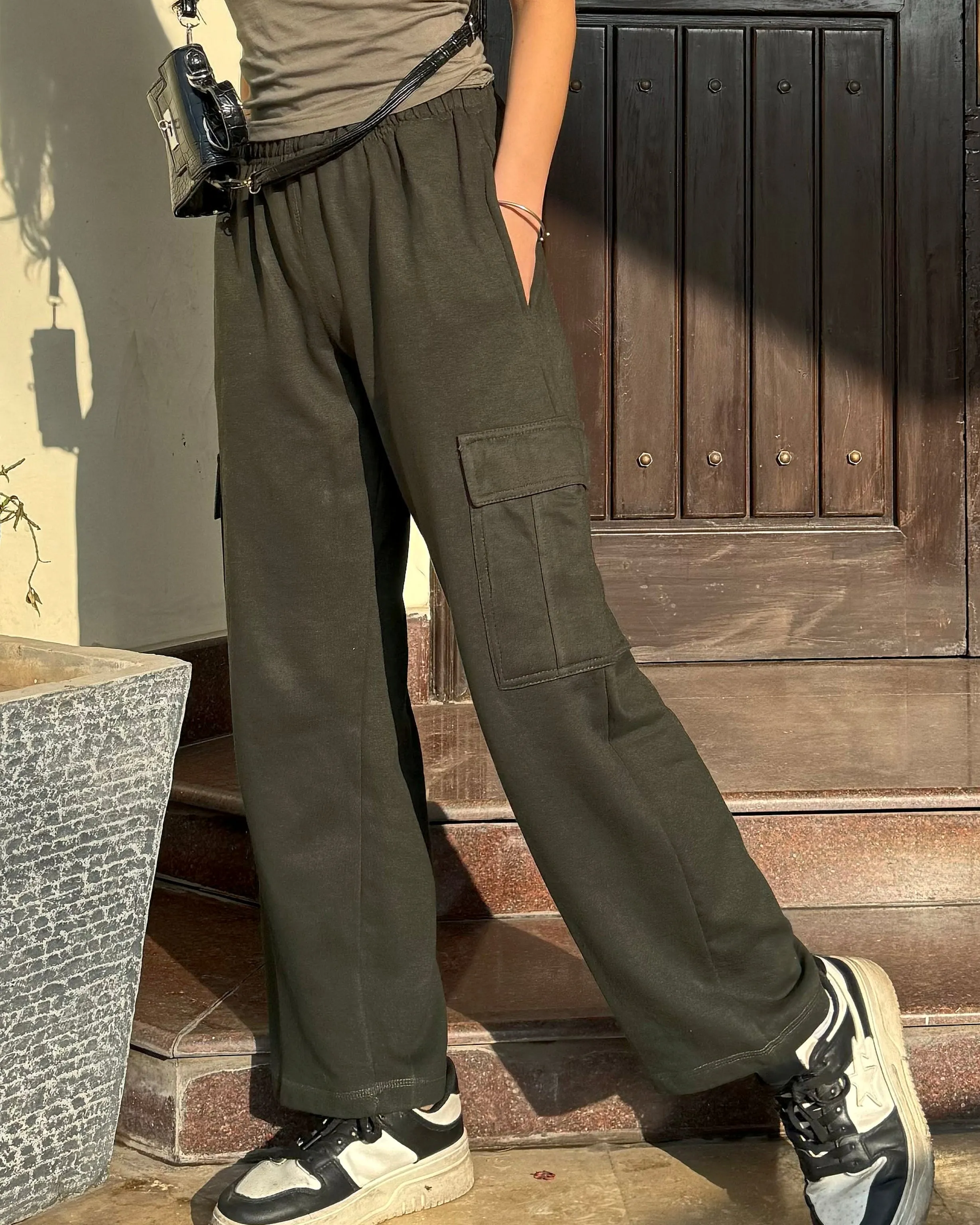 Flap Pocket Cargo SweatPants