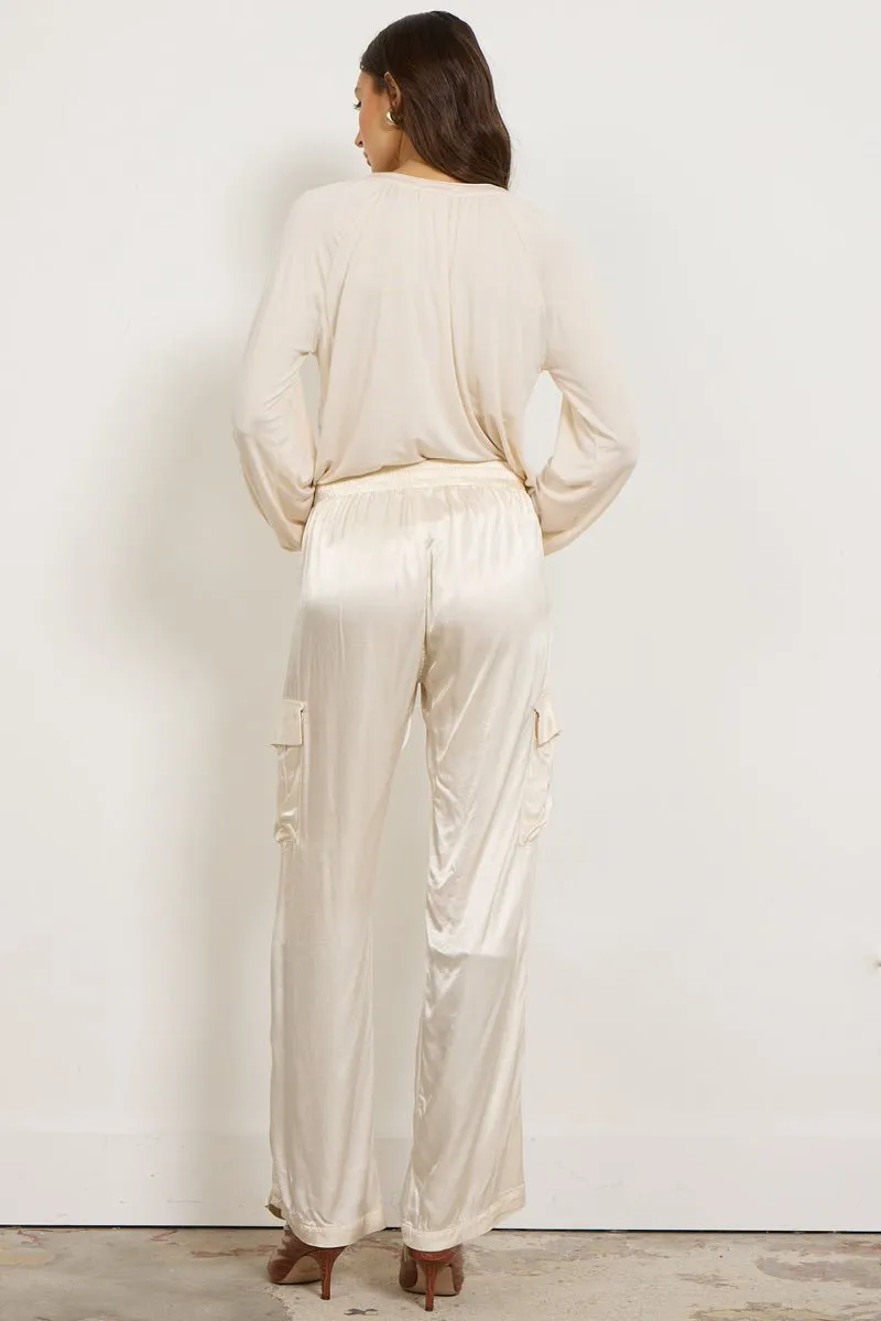 WIDE SILKY CARGO LONG PANT